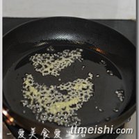 炒蟹粉（附詳細(xì)的拆蟹粉步驟圖）的做法圖片第15步