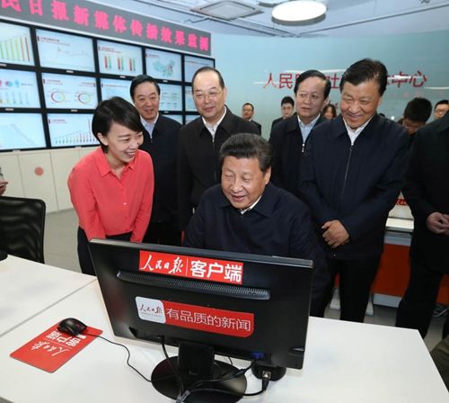2月19日上午8时40分，中共中央总书记、国家主席、中央军委主席习近平来到人民日报社调研。新华社记者 庞兴雷摄