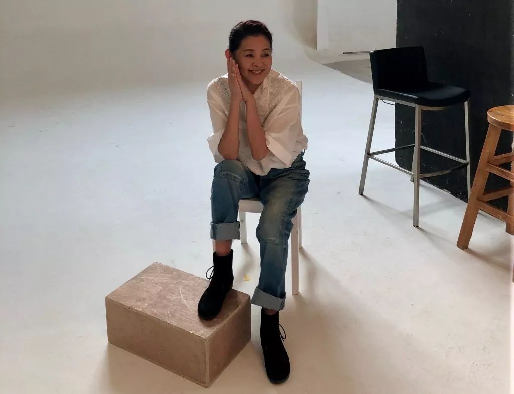 甩肉20斤的倪萍，终于告别了她被嫌弃的前半生